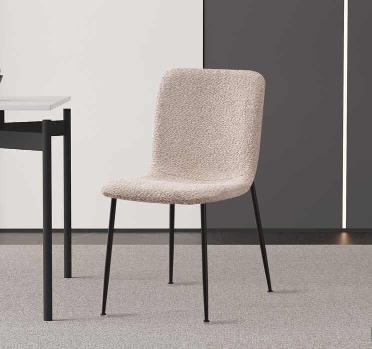 Chaise en tissu bouclé "Alice"