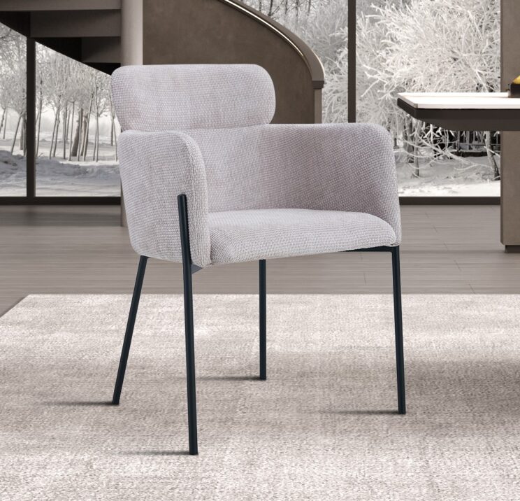 Chaise en tissu "Naomi"