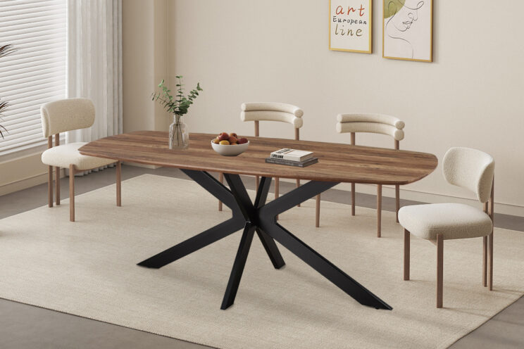 Table 'Aziz' 200 cm ovale en décor manguier
