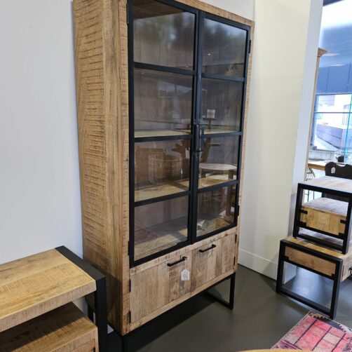 Vitrine en manguier massif