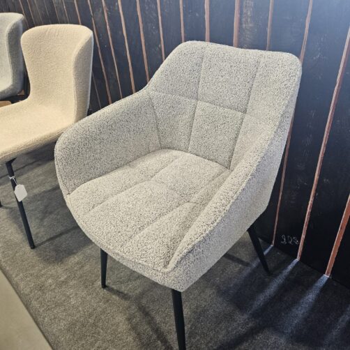 Chaise en tissu bouclé "Orba" gris foncé