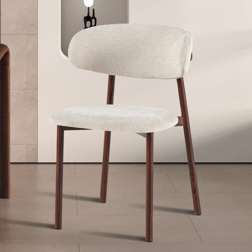 Chaise pieds effet bois et tissu beige "Coco"